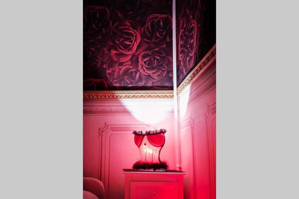 Bulle D'Amour , Une Nuit En Amoureux Thann Exterior photo